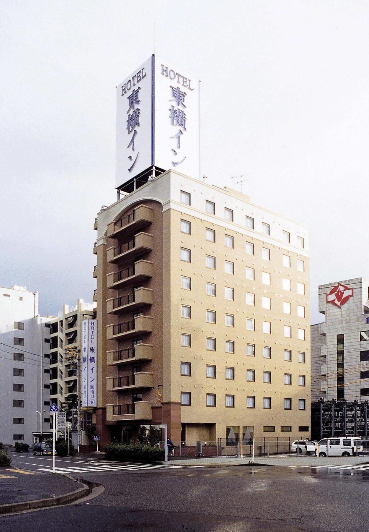 Toyoko Inn Tottori Eki Minami Guchi Exterior foto